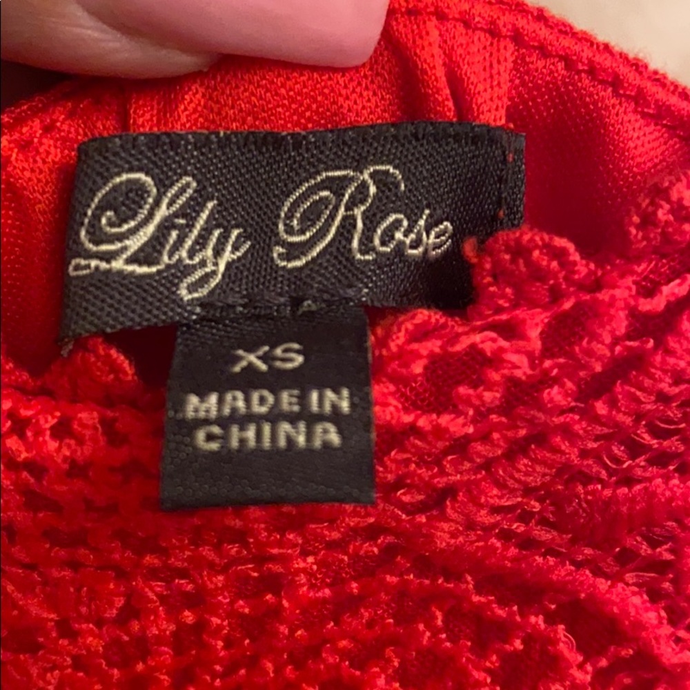 Red Dress ๐น - Picture 3 of 5